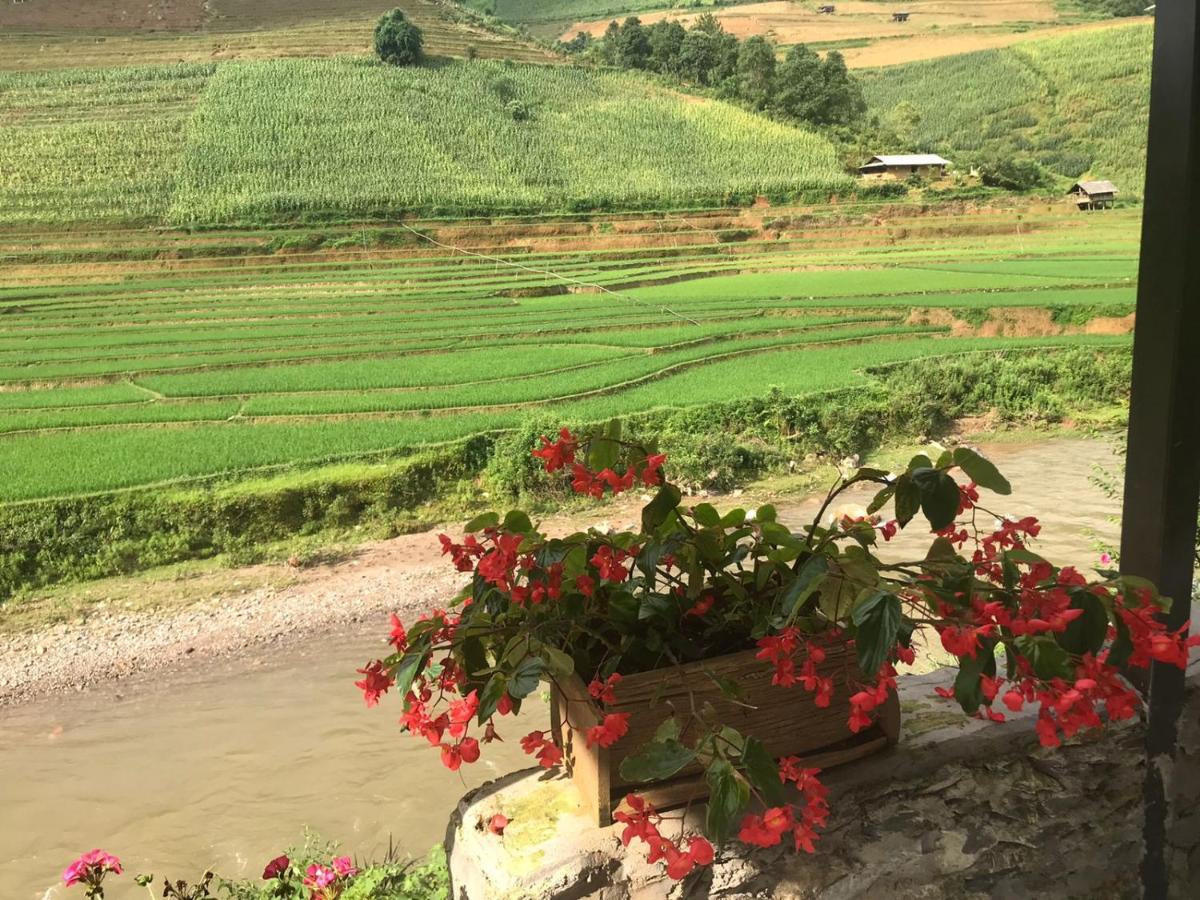 Mu Cang Chai Dong Suoi H'Mong Homestay & Bungalow - Trek & Vegetarian Food מראה חיצוני תמונה