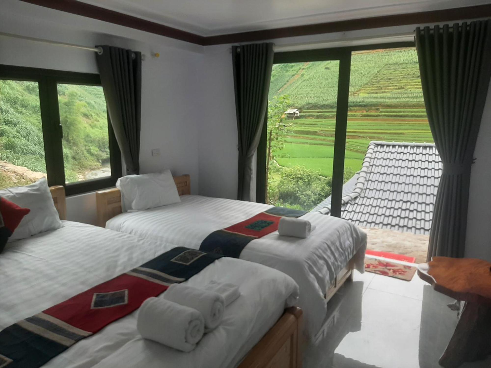 Mu Cang Chai Dong Suoi H'Mong Homestay & Bungalow - Trek & Vegetarian Food חדר תמונה